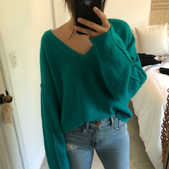 Sweater - Picture 3 of 7